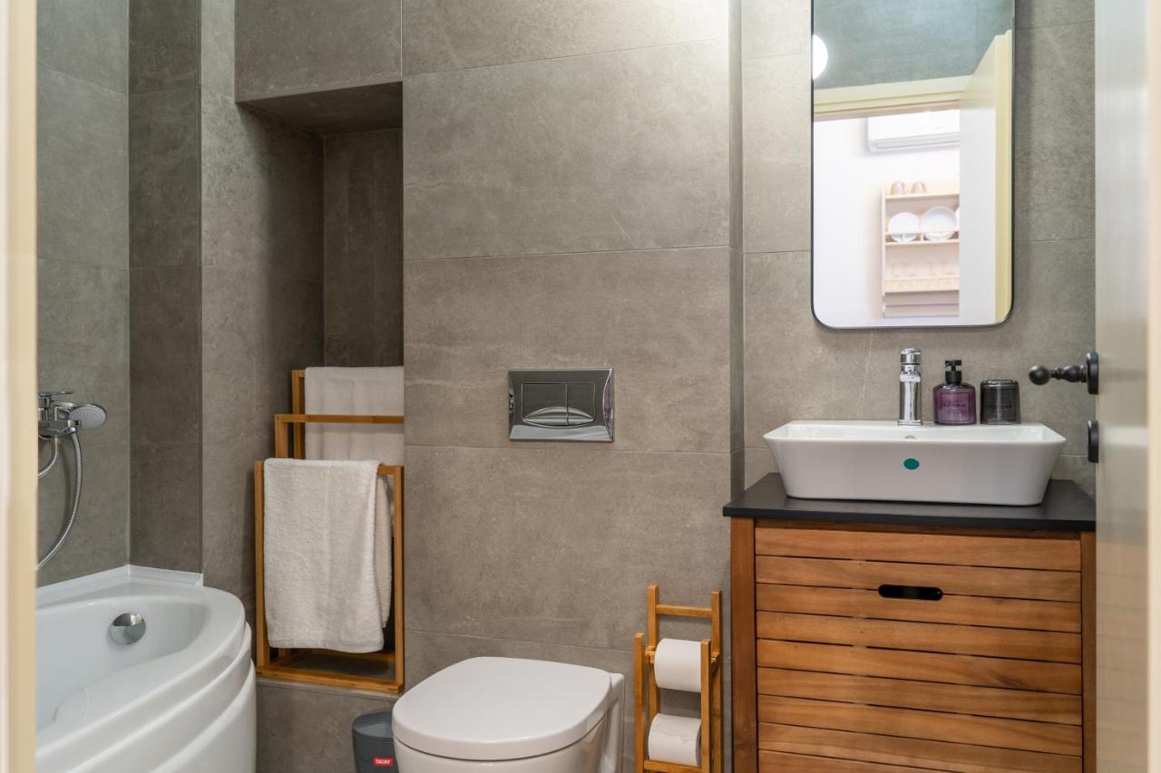Апартаменты Quattro Domus 4-Historical Townhouse Ираклион Экстерьер фото